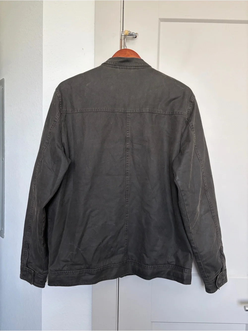 RODD & GUNN THE JACK JACKET BRACKEN CHARCOAL MENS LARGE